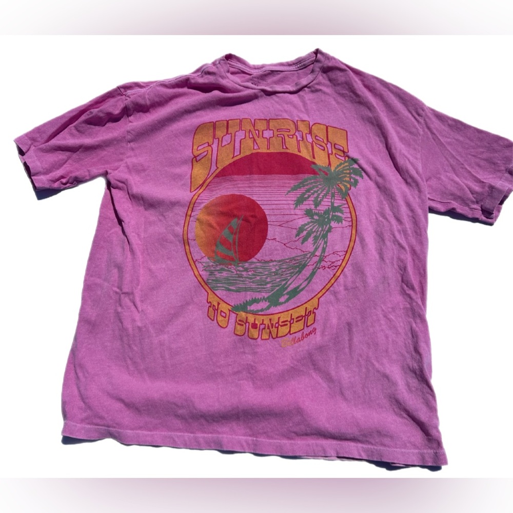 BillaBong Pink Graphic T-Shirt with Sunrise Design